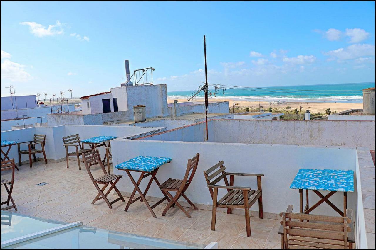 Apartamento con WiFi en el centro Conil De La Frontera Exterior foto