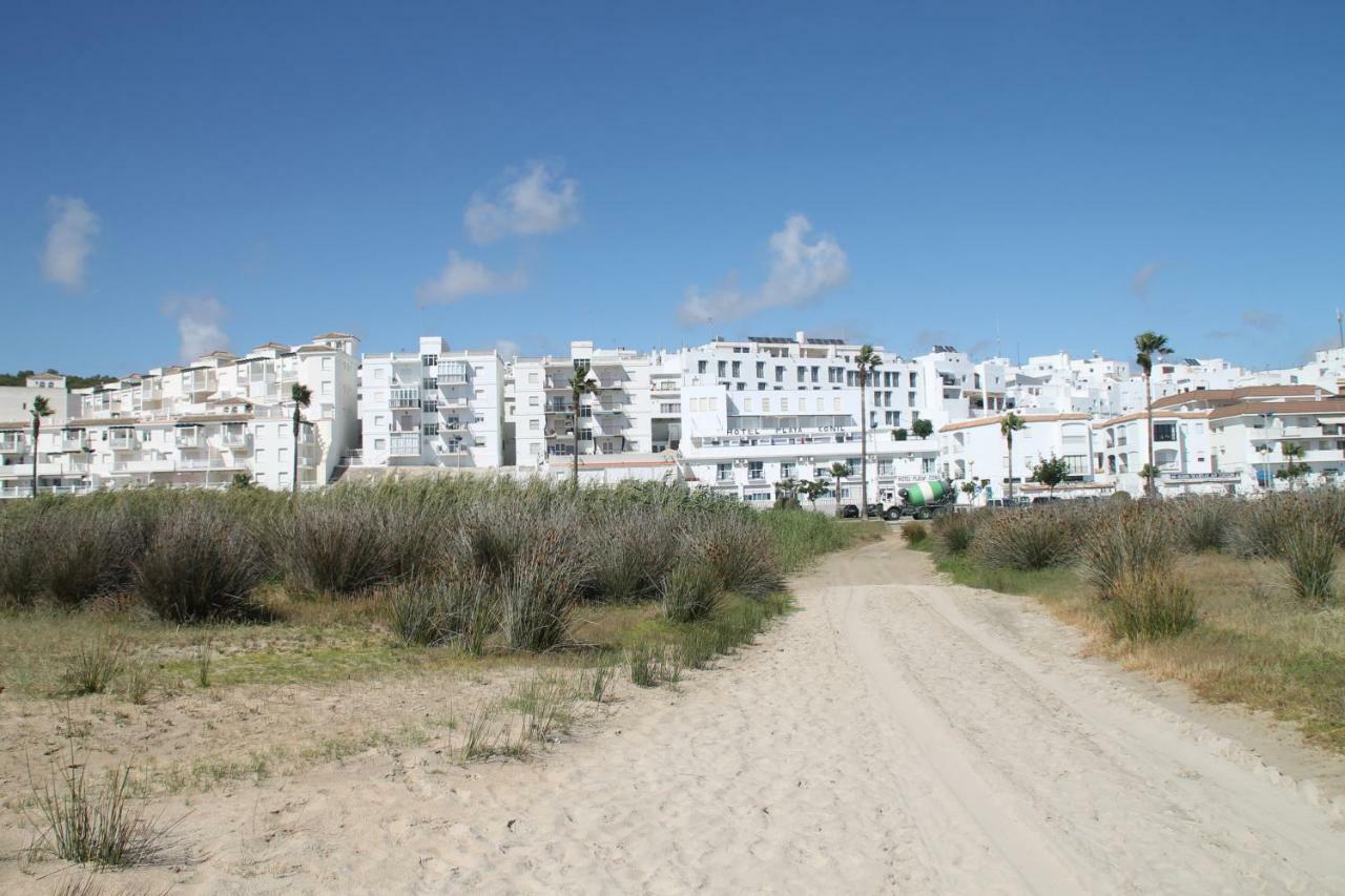 Apartamento con WiFi en el centro Conil De La Frontera Exterior foto
